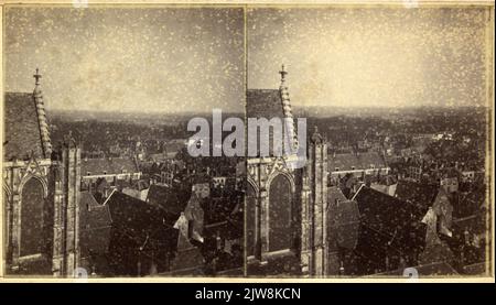 Überblick über den südöstlichen Teil des Stadtzentrums von Utrecht vom Domturm aus. Stockfoto