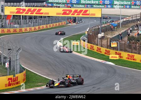 Max Verstappen (NLD) Red Bull Racing RB18. Großer Preis von Holland, Sonntag, 4.. September 2022. Zandvoort, Niederlande. 04.09.2022. Formel 1 Weltmeisterschaft, Rd 14, Großer Preis Der Niederlande, Zandvoort, Niederlande, Wettkampftag. Bildnachweis sollte lauten: XPB/Press Association Images. Stockfoto