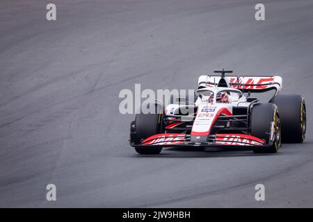 Zandvoort, Niederlande. 04. September 2022. ZANDVOORT, NIEDERLANDE - 4. SEPTEMBER: Kevin Magnussen aus Dänemark und Haas während des Großen Preises der Formel 1 in Zandvoort am 4. September 2022 in Cicuit Zandvoort, Niederlande (Foto von Marcel ter Bals/Orange Picics) Credit: Orange Pics BV/Alamy Live News Stockfoto