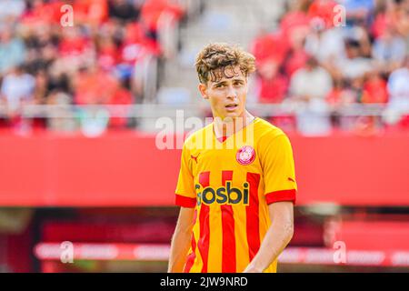 MALLORCA, SPANIEN - 3. SEPTEMBER: Rodrigo Riquelme von Girona CF während des Spiels zwischen RCD Mallorca und Girona CF von La Liga Santander am 3. September 2022 im Visit Mallorca Stadium Son Moix in Mallorca, Spanien. (Foto von Samuel Carreño/ PX Images) Stockfoto