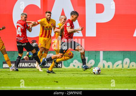 MALLORCA, SPANIEN - 3. SEPTEMBER: Antonio Sanchez von RCD Mallorca während des Spiels zwischen RCD Mallorca und Girona CF von La Liga Santander am 3. September 2022 im Visit Mallorca Stadium Son Moix in Mallorca, Spanien. (Foto von Samuel Carreño/ PX Images) Stockfoto