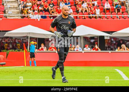 MALLORCA, SPANIEN - 3. SEPTEMBER: Predrag Rajković von RCD Mallorca zwischen RCD Mallorca und Girona CF von La Liga Santander am 3. September 2022 im Visit Mallorca Stadium Son Moix in Mallorca, Spanien. (Foto von Samuel Carreño/ PX Images) Stockfoto