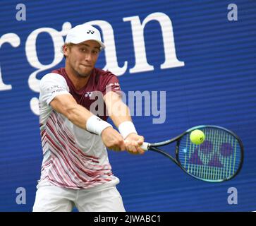 New York, Gbr. 04. September 2022. New York Flushing Meadows US Open Day 7 04/09/2022 Casper Ruud (NOR) gewinnt vierte Runde Kredit: Roger Parker/Alamy Live News Stockfoto