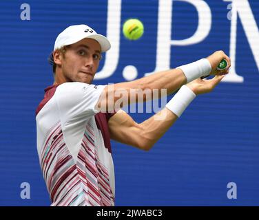 New York, Gbr. 04. September 2022. New York Flushing Meadows US Open Day 7 04/09/2022 Casper Ruud (NOR) gewinnt vierte Runde Kredit: Roger Parker/Alamy Live News Stockfoto