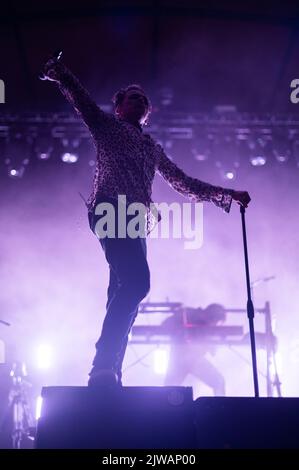 Die mexikanische Band Cafe Tacvba spielt live beim Vive Latino 2022 Music Festival in Zaragoza, Spanien Stockfoto