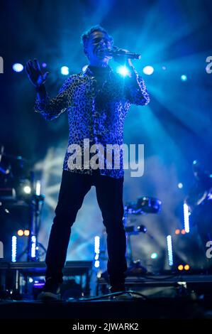 Die mexikanische Band Cafe Tacvba spielt live beim Vive Latino 2022 Music Festival in Zaragoza, Spanien Stockfoto