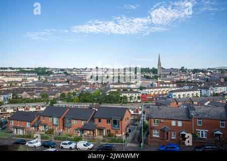 Mit Blick auf Bogside, Derry, Nordirland. Stockfoto