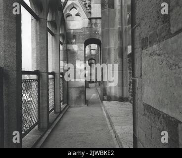 Blick auf eine der Windungen des Domturms (Domplein) in Utrecht. Stockfoto