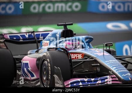 ZANDVOORT - Fernando Alonso (14) fährt die Alpine A522 während des Großen Preises der Niederlande F1 auf dem Circuit Zandvoort am 4. September 2022 in Zandvoort, Niederlande. KOEN VAN WEEL Stockfoto