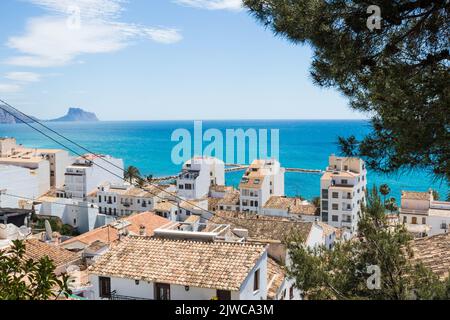 Schöne Aussicht auf Altea am Meer, Bundesland Valencia, Spanien. Stockfoto