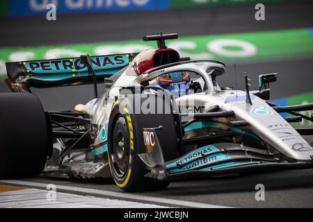 ZANDVOORT - George Russell (63) fährt den Mercedes W13 während des Großen Preises der Niederlande F1 auf dem Circuit Zandvoort am 4. September 2022 in Zandvoort, Niederlande. KOEN VAN WEEL Stockfoto