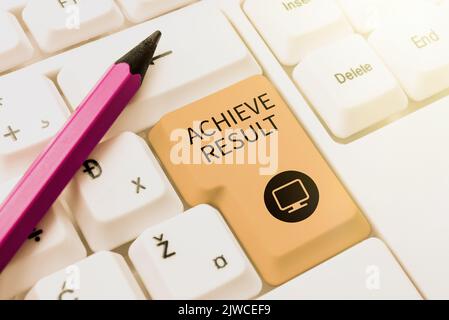 Schreiben Text anzeigen Ergebnis erreichtErlangen Sie ein erfolgreiches Ergebnis aus harter Arbeit Machen Sie glücklich. Geschäftsidee erhält erfolgreiches Ergebnis aus harter Arbeit Stockfoto