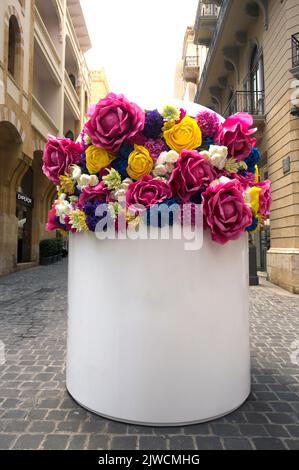 Blumen im Zentrum von Beirut Stockfoto