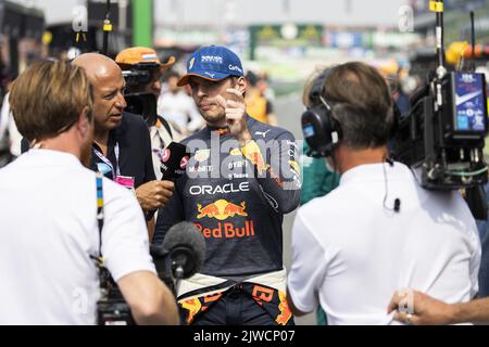 ZANDVOORT - Max Verstappen von Red Bull Racing beim Grand Prix der Niederlande F1 auf dem Circuit van Zandvoort am 4. September 2022 in Zandvoort, Niederlande. KOEN VAN WEEL Stockfoto