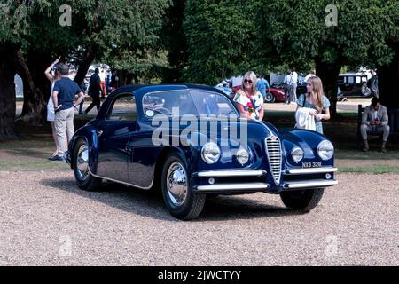 1949 Alfa Romeo 6C 2500 SS beim Hampton Court Concours 2022 Stockfoto