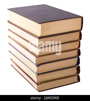 Stapel alter Bücher auf weißem Hintergrund isoliert. Bücherregal. Das Buch ist in einem Stoffbezug. Vintage-Bindung. Stockfoto