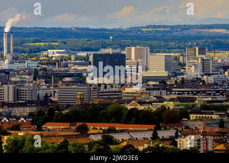 Erhöhte Ansicht St. Johann Stadtteil Basel, Kanton Basel-Stadt, Schweiz. Der Bezirk St. Johann grenzt im Norden an Frankreich, an die Stockfoto