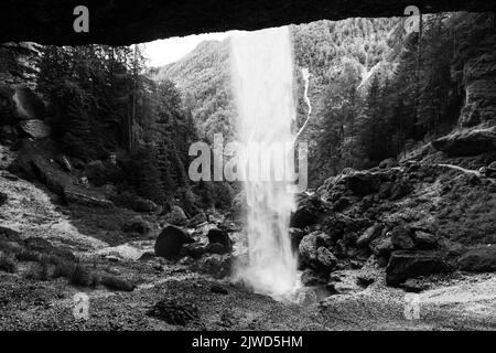 Pericnik Wasserfall in den Julischen Alpen Stockfoto