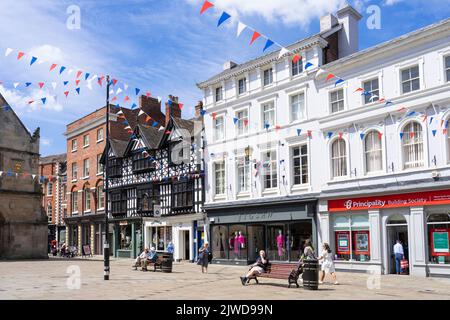 Shrewsbury Stadtzentrum Geschäfte Shrewsbury Square oder The Square Shrewsbury Shropshire England GB Europa Stockfoto