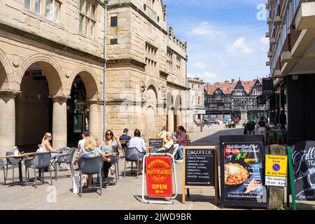 Shrewsbury Old Market Hall Stadtzentrum Shrewsbury Square oder The Square Shrewsbury Shropshire England GB Europa Stockfoto