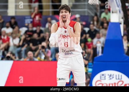 Tiflis, Georgien, 4.. September 2022. Cedi Osman aus der Türkei reagiert während des FIBA EuroBasket 2022-Gruppenspiel Zwischen der Türkei und Georgien in der Tbilisi Arena in Tiflis, Georgien. 4. September 2022. Kredit: Nikola Krstic/Alamy Stockfoto