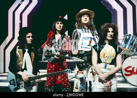 Slade, englische Glam Rock und Hard Rock Band, TV Auftritt in Deutschland, um 1985. Slade, englische Glam Rock- und Hard Rock-Band, TV-Auftritt in Deutschland, um 1985. Stockfoto