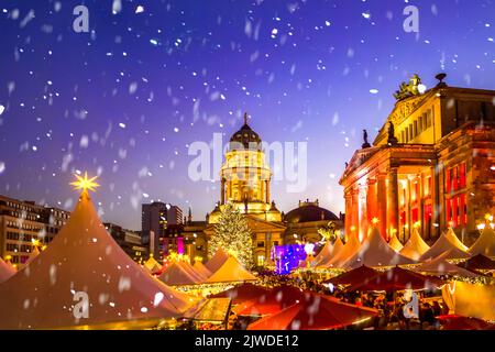 Berlin, Gendarmenmarkt, Weihnachtsmarkt Stockfoto