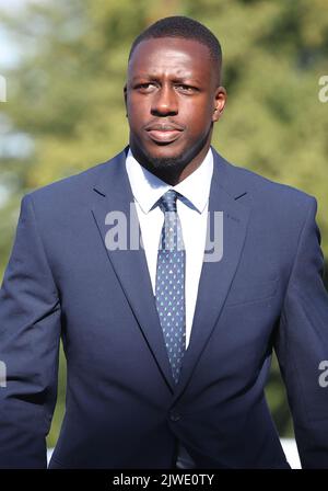 Aktenfoto vom 30-08-2022 des Fußballers Benjamin Mendy aus Manchester City. Eine junge Frau erzählte den Detektiven tränenübersät, wie sie im Bett aufwachte, während der Verteidiger von Manchester City, Benjamin Mendy, sie vergewaltigte. Ausgabedatum: Montag, 5. September 2022. Stockfoto