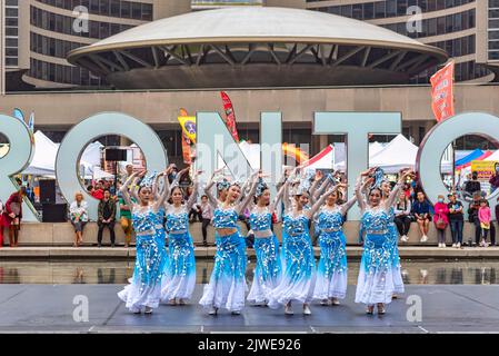 Toronto Dragon Festival auf dem Nathan Phillips Square, Kanada, 2022 Stockfoto