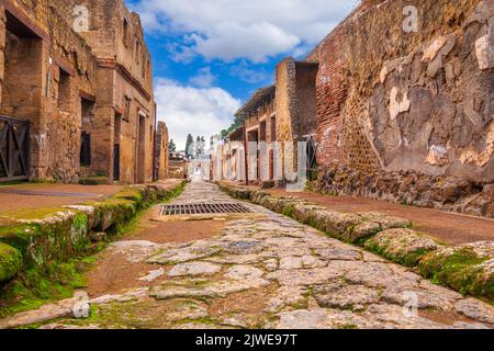 Ercolano, Italien in Herculaneum, einer alten römischen Stadt, die beim Ausbruch des Vesuvs im Jahr 79 n. Chr. begraben wurde. Stockfoto