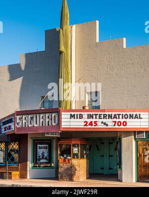 Historisches Saguaro Theater in der Innenstadt von Wickenburg. Stockfoto