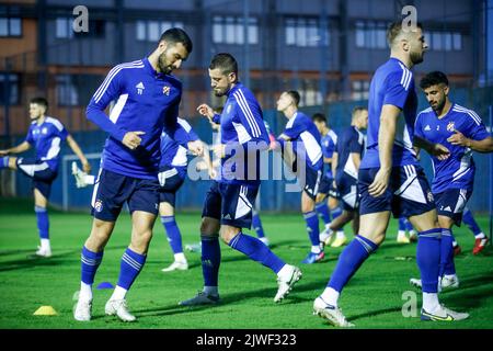 Zagreb, Kroatien. 05. September 2022. Zagreb, Kroatien, 05. September 2022, Arijan Ademi von Dinamo Zagreb wird beim letzten Training vor dem UEFA Champions League-Spiel der Gruppe E gegen Chelsea im Maksimir-Stadion am 05. September 2022 in Zagreb, Kroatien, gesehen. Foto: Slavko Midzor/PIXSELL Credit: Pixsell Foto- und Videoagentur/Alamy Live News Stockfoto