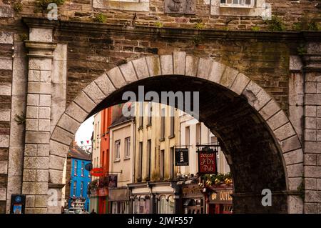 Bogengewölbter Uhrenturm von Youghal, Irland. Stockfoto