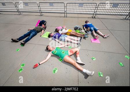 Washington, Usa. 05. September 2022. Ein Eintreten bei einer Kundgebung für Abtreibungsrechte am Obersten Gerichtshof. (Foto: Michael Brochstein/Sipa USA) Quelle: SIPA USA/Alamy Live News Stockfoto