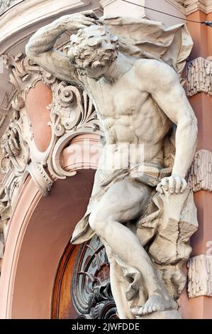 Die Wissenschaftler Haus Fassade Dekoration in Lviv Ukraine Stockfoto