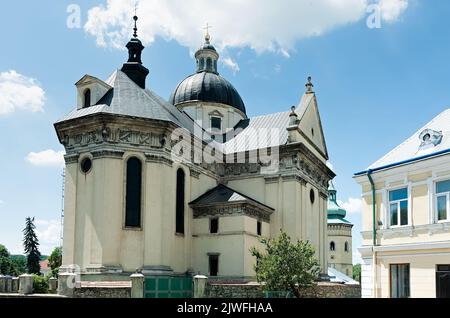 Stiftskirche St. Lawrence in der Stadt Zhovkva, Lemberg, Ukraine Stockfoto