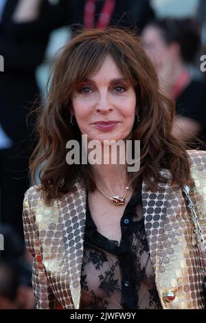 Anne Parillaud bei der Don't Worry Darling Premiere während der Internationalen Filmfestspiele Venedig 79. (Mostra) in Venedig, Italien am 05. September 2022. Foto von Aurore Marechal/ABACAPRESS.COM Stockfoto
