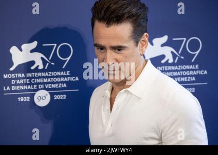 Lido Di Venezia, Italien. 05. September 2022. Colin Farrell nimmt am 05. September 2022 in Venedig, Italien, an der Fotoschau für die Banshees of Inisherin auf dem Internationalen Filmfestival von Venedig 79. Teil. © Foto: Cinzia Camela. Kredit: Unabhängige Fotoagentur/Alamy Live Nachrichten Stockfoto