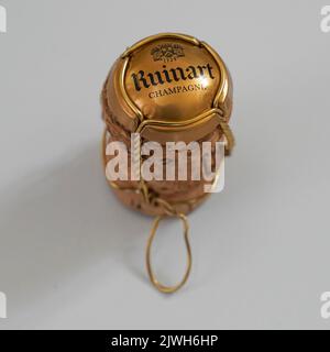 Ruinart Blanc de Blancs Champagner. Ruinart ist das älteste etablierte Champagnerhaus, das seit 1729 ausschließlich Champagner produziert Stockfoto