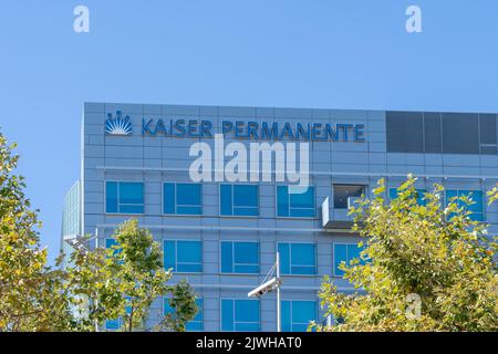 San Diego, CA, USA - 9. Juli 2022: Kaiser Permanente San Diego Medical Center in San Diego, CA, USA. Stockfoto