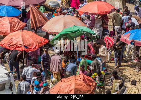 HARAR, ÄTHIOPIEN - 8. APRIL 2019: Luftaufnahme eines Marktes in Harar, Äthiopien Stockfoto