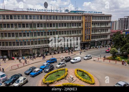 ADDIS ABEBA, ÄTHIOPIEN - 6. APRIL 2019: Blick auf den Degol-Platz (De Gaulle) in Addis Abeba, Äthiopien Stockfoto
