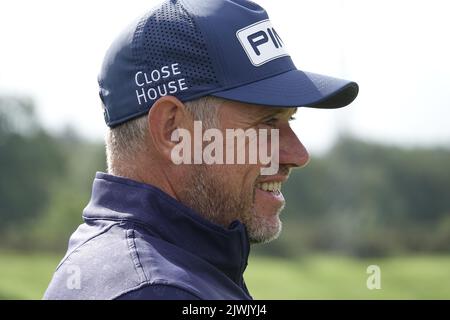 Wentworth, Surrey, Großbritannien. 6. September 2022. LIV-Golfer Lee Westwood bei der BMW/PGA Championship, die im Wentworth Golf Club, Virginia Water, Surrey, ausgetragen wird. Kredit: Motofoto/Alamy Live Nachrichten Stockfoto