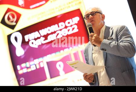 Thierry de Lattre du Bosqueau, CEO von Panini, abgebildet bei der Präsentation der Panini-Stickerkollektion zur bevorstehenden Fußball-Weltmeisterschaft 2022 am Dienstag, den 06. September 2022 in Tubize. BELGA FOTO VIRGINIE LEFOUR Stockfoto