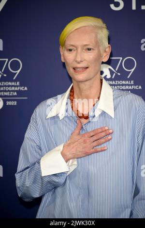 Venedig, Italien. 06. September 2022. Venezia, 31 Agosto - 10 settembre 2022, 79ma Mostra del Cinema - Tilda Swinton © fotostore Credit: Independent Photo Agency/Alamy Live News Stockfoto