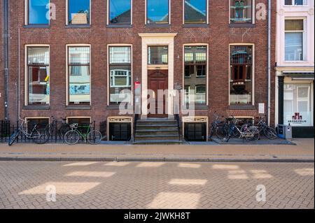 Groningen, Niederlande, 07 20 2022 - Fassade des Universitätsgebäudes Stockfoto