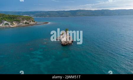 Die Aussicht vom Gipfel der Insel Amat Ramanyang. Provinz Aceh, Indonesien Stockfoto