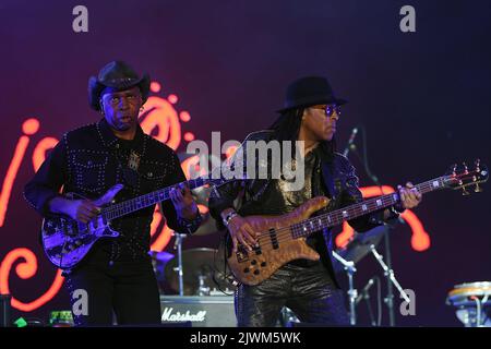 Rio de Janeiro, Brasilien,2. September 2022. Gitarrist Vernon Reid und Bassist Doug Wimbish von der Rockband Living Color während eines Konzerts im Rock in R Stockfoto