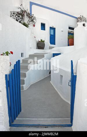 Das typische Gebäude in Firostefani, Santorin, Griechenland Stockfoto