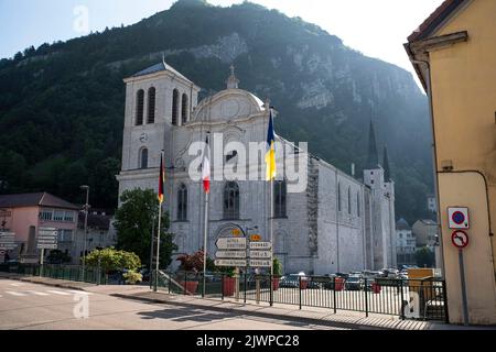 kirche der Stadt Saint Claude im Jura in Frankreich Stockfoto